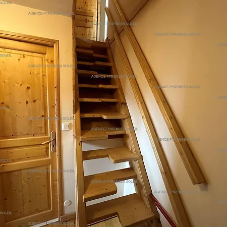 F4 Bas De Avec Terrasse Et Parking - - Fr-1-295-143 *